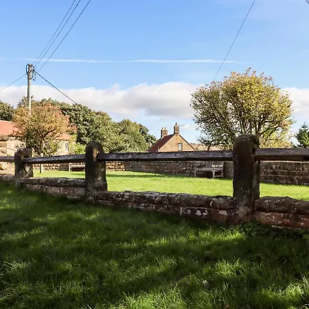 別荘 Michaelmass *